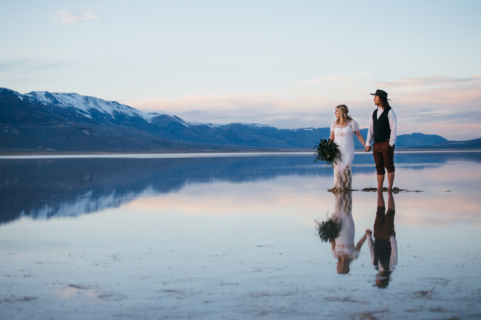central-oregon-wedding-photographer-alvord-023
