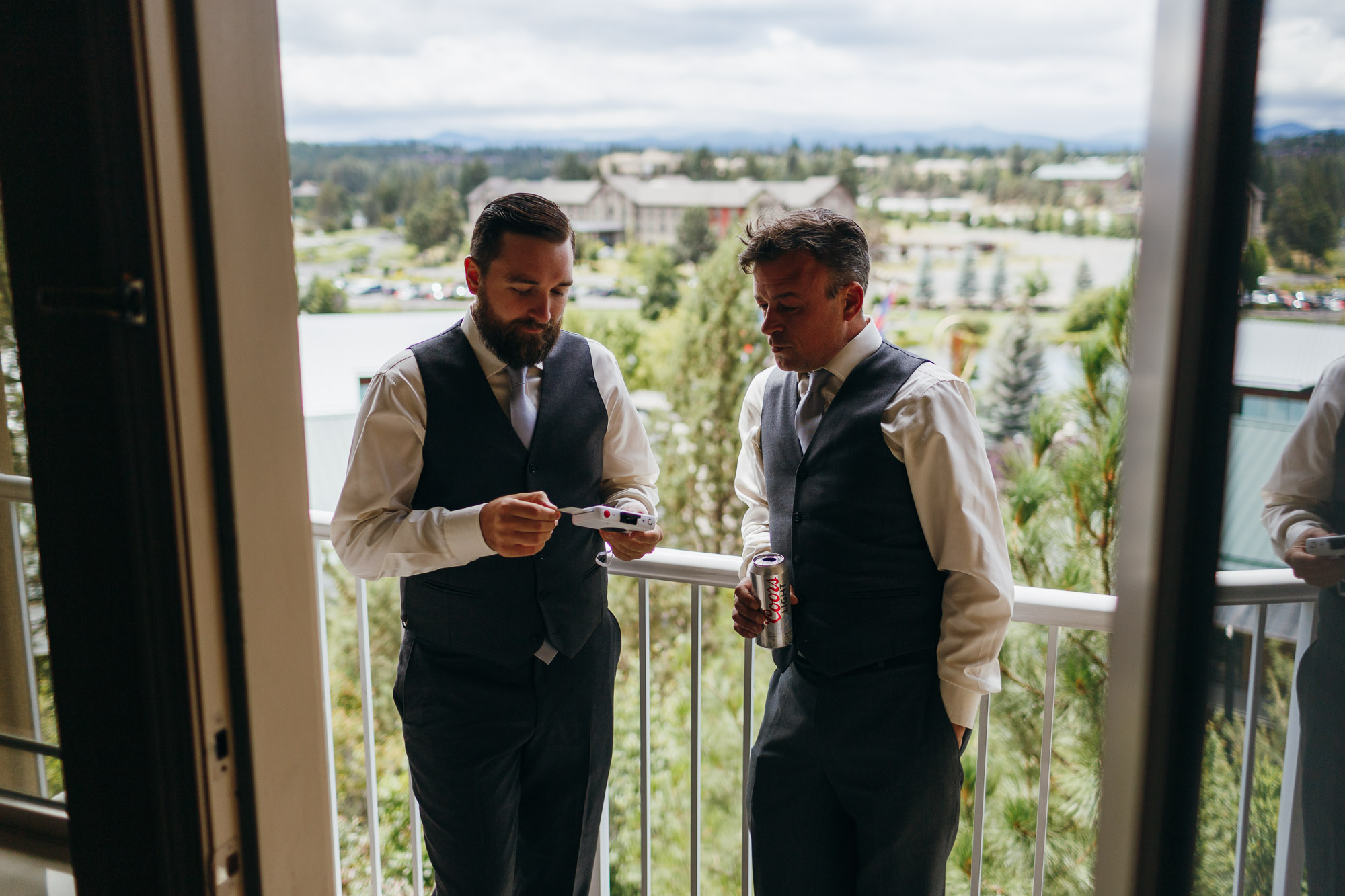 bend-oregon-wedding-photographer-010