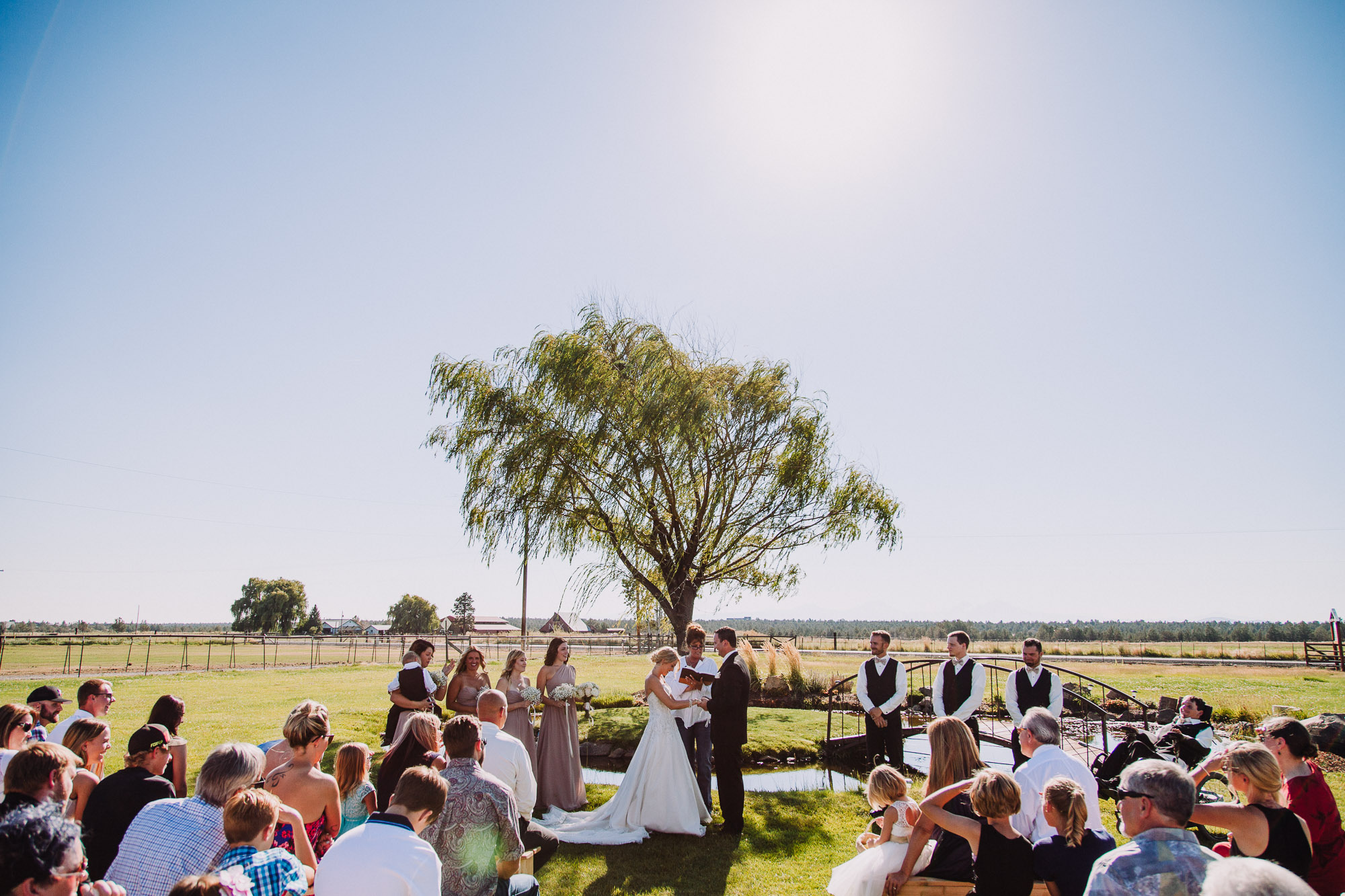 dee-bar-ranch-bend-wedding-photographers-033