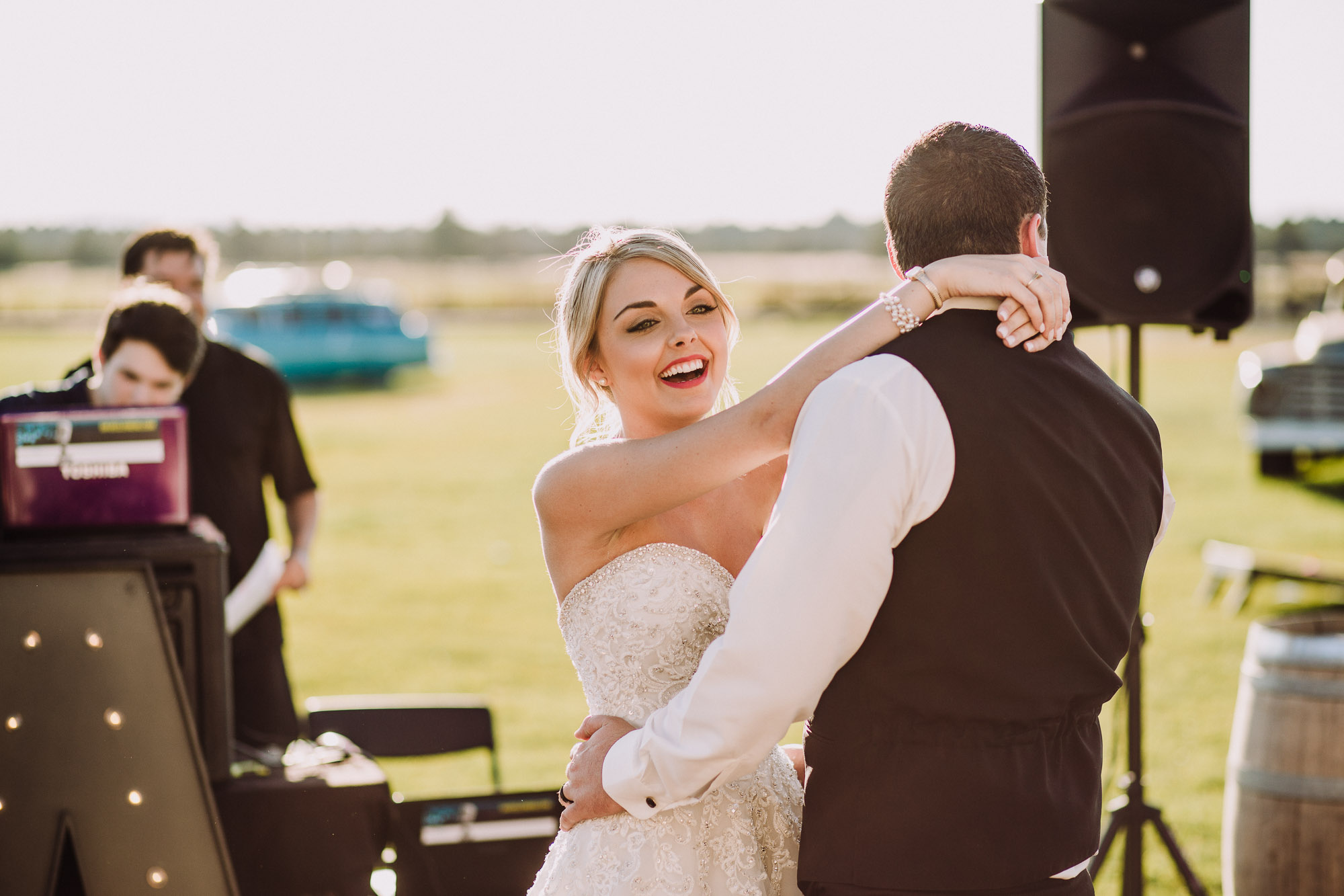 dee-bar-ranch-bend-wedding-photographers-049