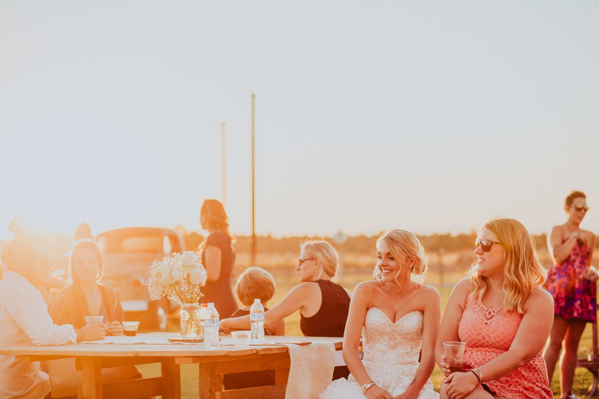 dee-bar-ranch-bend-wedding-photographers-059