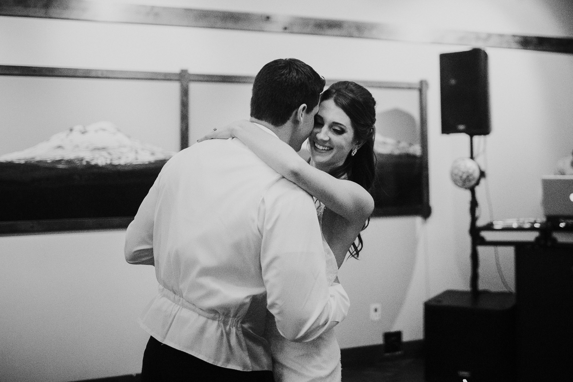 five-pine-lodge-wedding-photographer-083