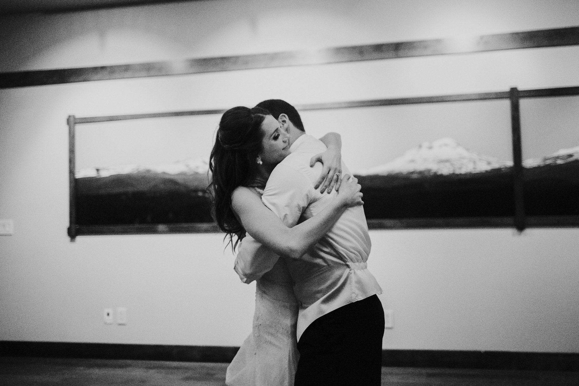 five-pine-lodge-wedding-photographer-085