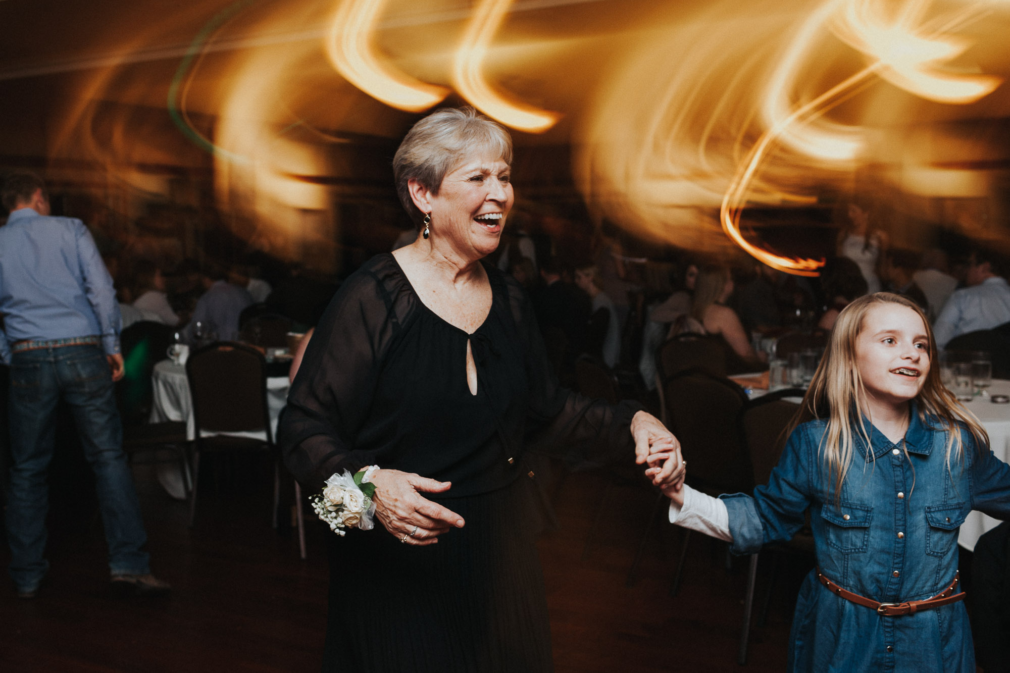 five-pine-lodge-wedding-photographer-087