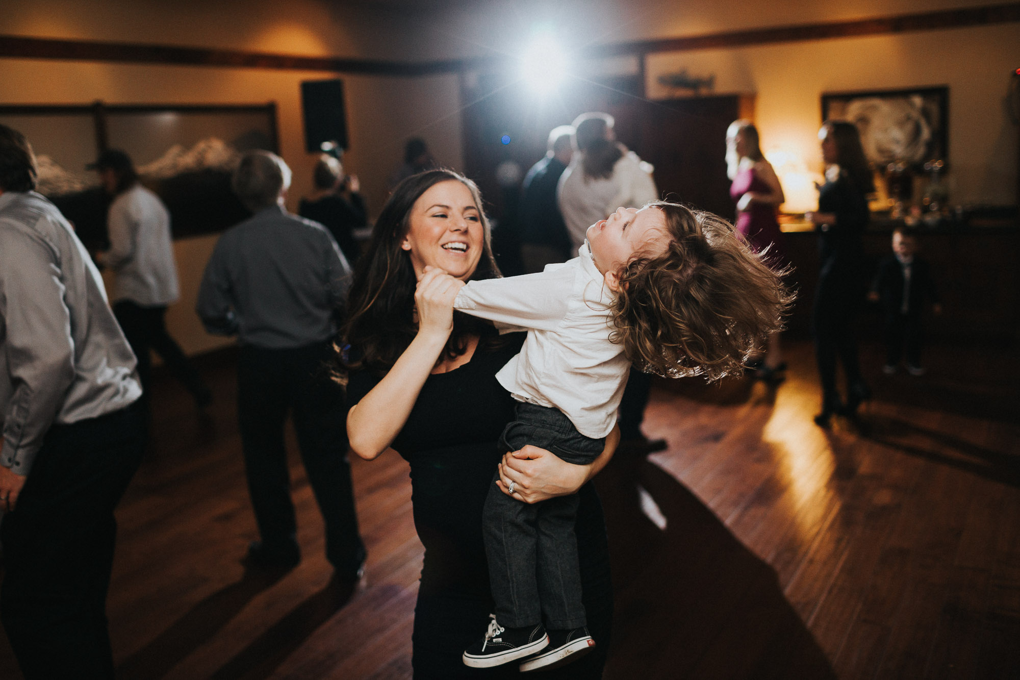 five-pine-lodge-wedding-photographer-088
