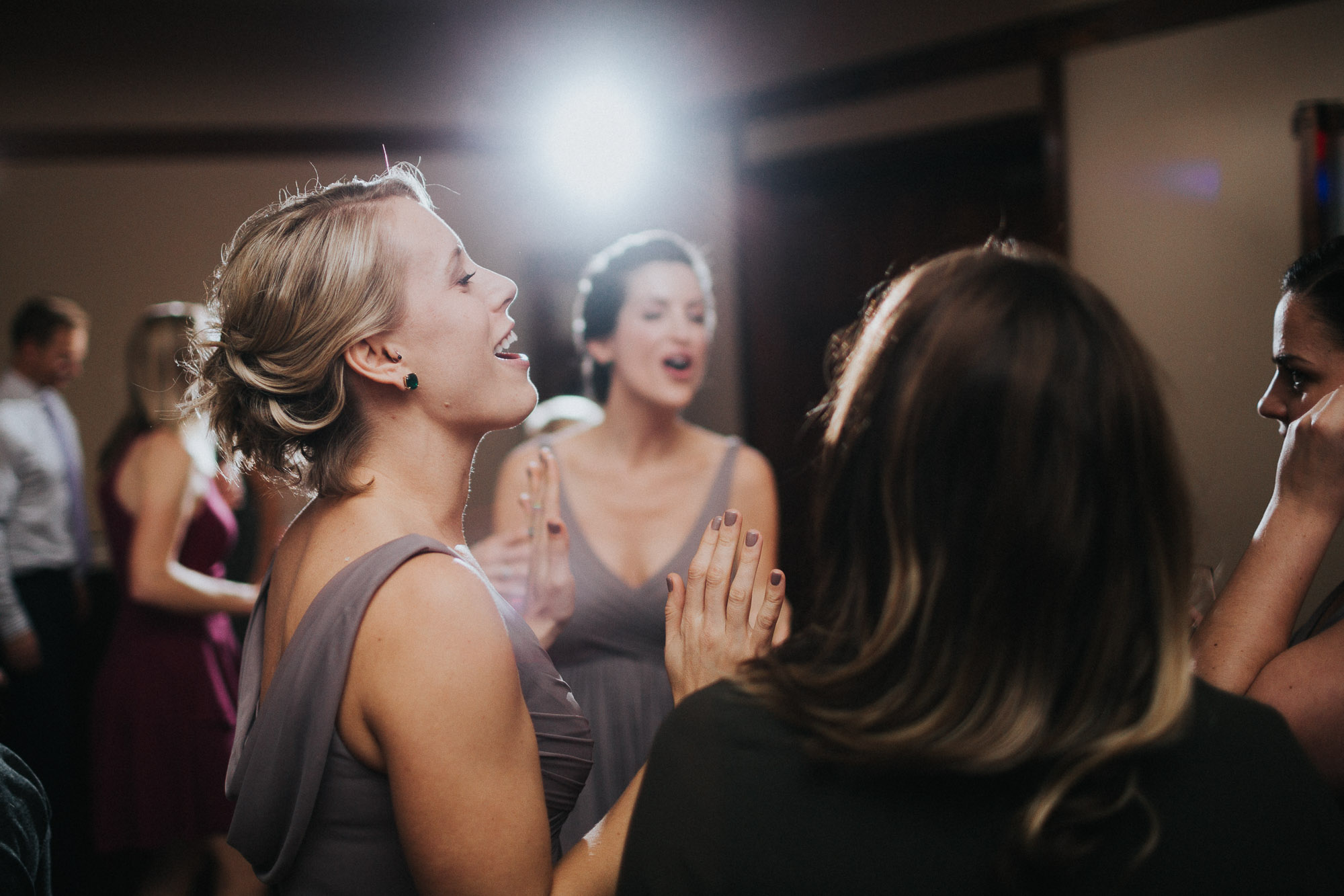 five-pine-lodge-wedding-photographer-097