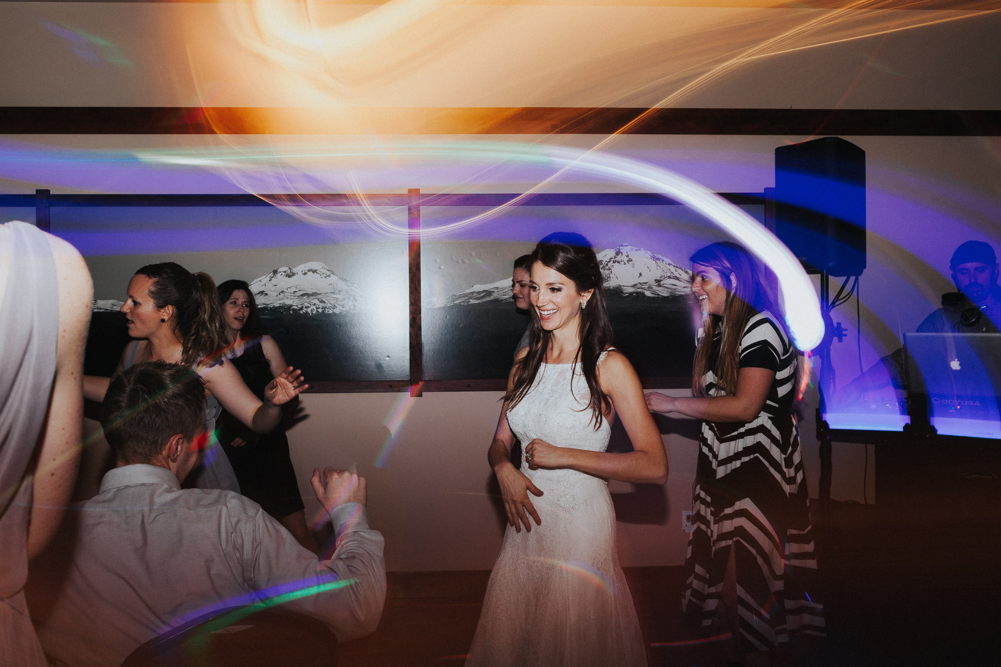 five-pine-lodge-wedding-photographer-111