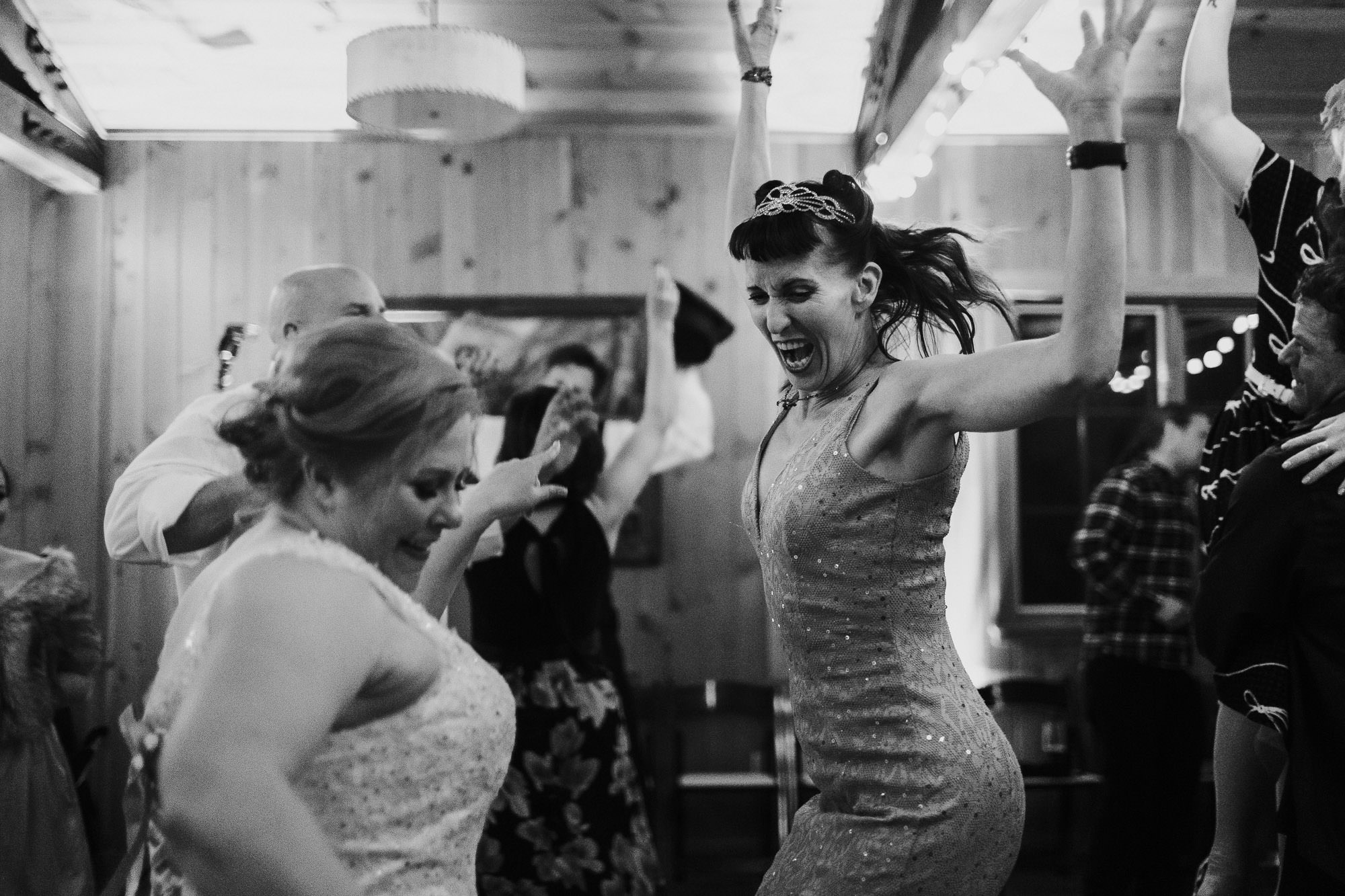 silver-falls-oregon-wedding-photographer-091
