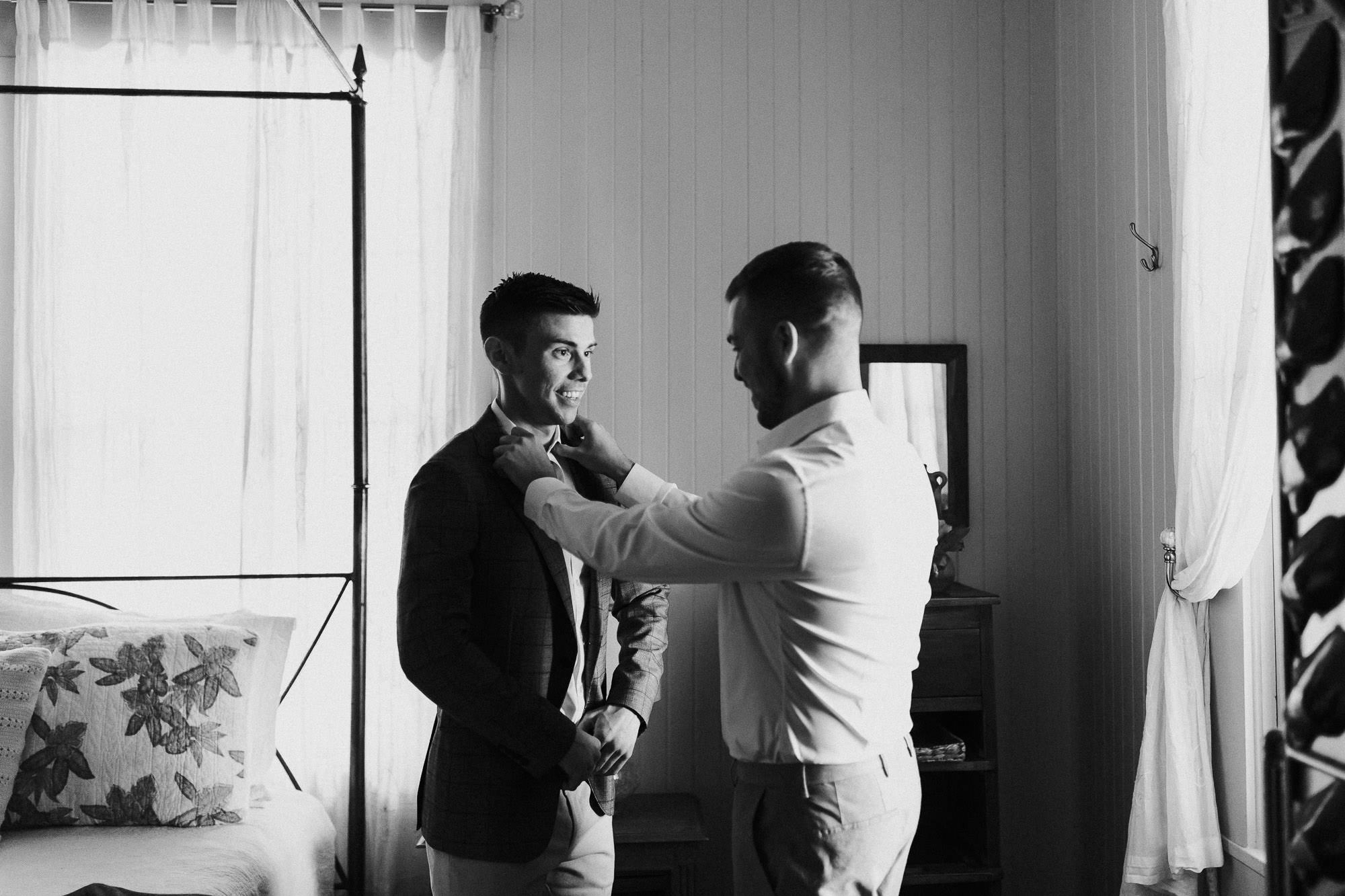 Gay-wedding-getting-ready-olowalu-plantation