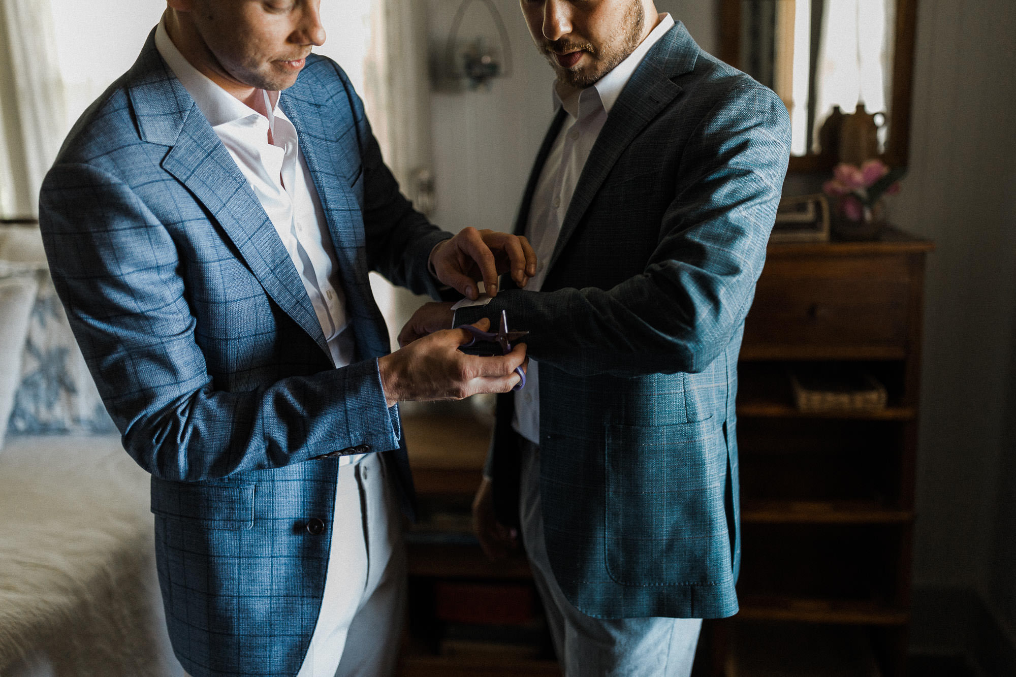 gay-wedding-getting-ready-olowalu-maui
