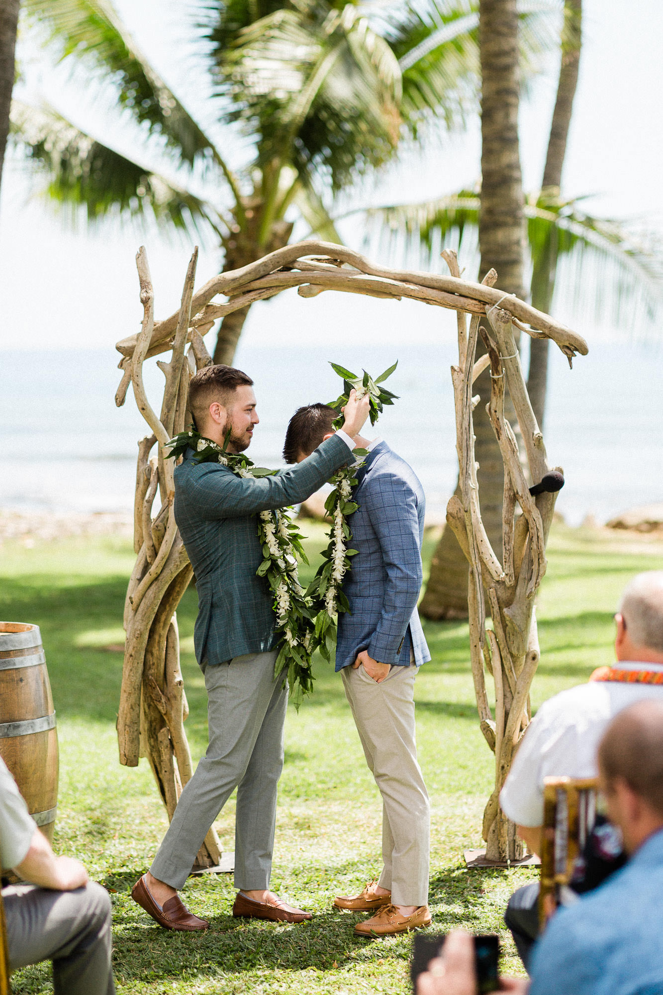 Groom-lei-gay-wedding-maui
