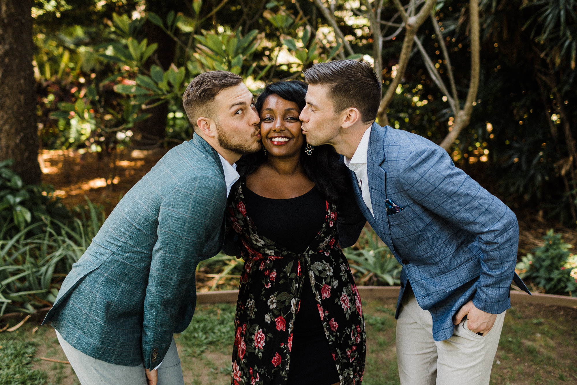 olowalu-plantation-wedding-family-photo