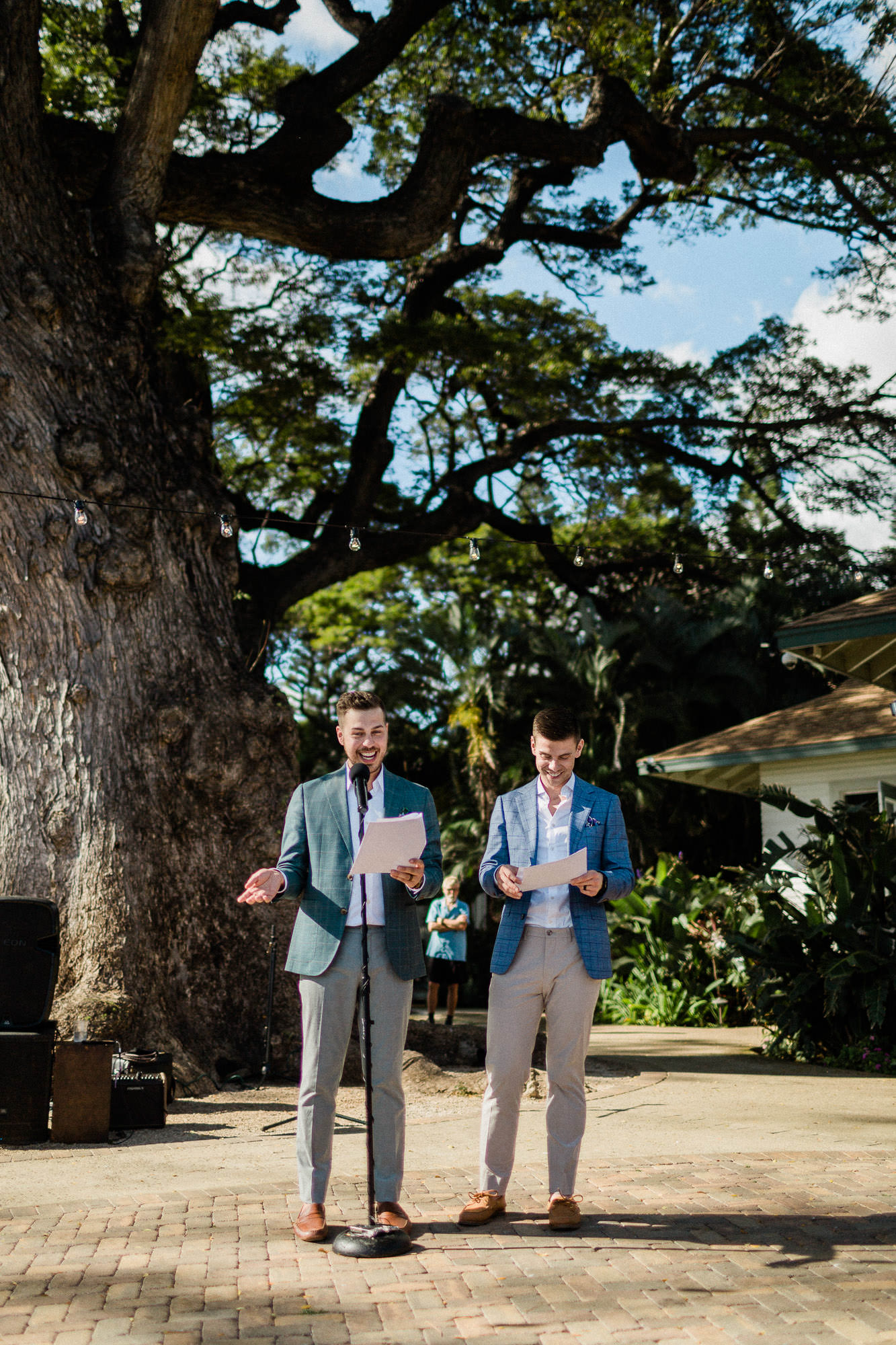 grooms-speech-gay-wedding-olowalu-plantation